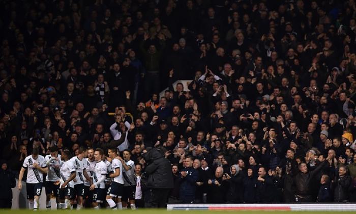 Tottenham Hotspur FC团队新闻：对阿森纳球迷的反应欢呼西溴博姆