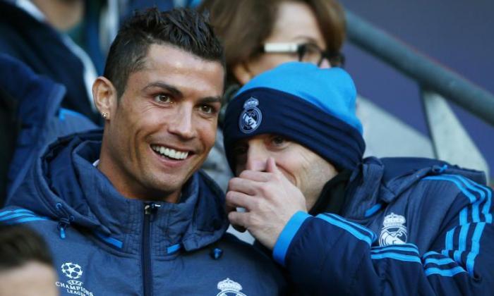 Cristiano Ronaldo在出价中接受干细胞治疗，适合与曼彻斯特城的冠军联赛半决赛