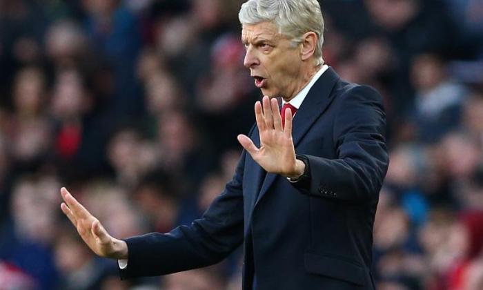 Arsene Wenger Quashes Arsenal合同延伸的猜测：'那是完全错的'
