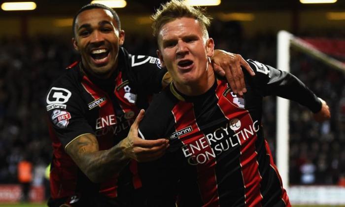 Bournemouth Boss Eddie Howe Blasts'奇怪的'西汉姆的双重竞标的时间，为Matt Ritchie和Callum Wilson