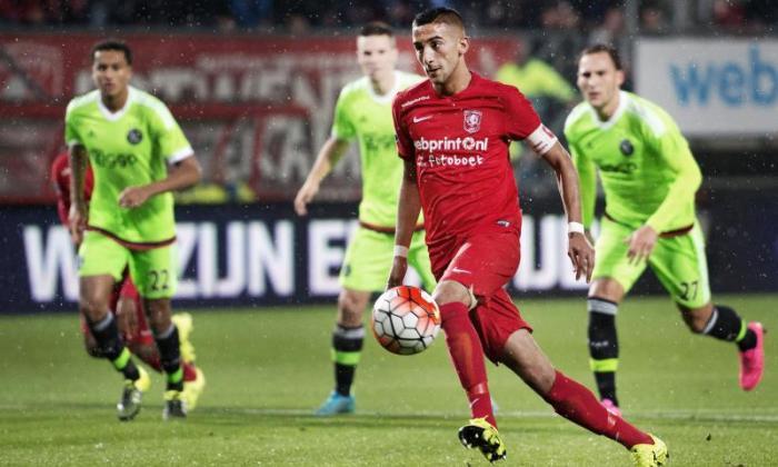 Swansea City竞争Fc Twente Starlet Hakim Ziyech的Middlesbrough