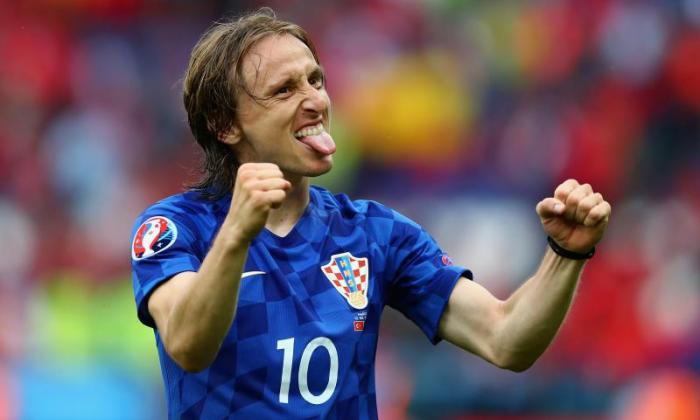 2016年欧元：Luka Modric是皇家马德里的三大球员之一，据称Vedran Corluka