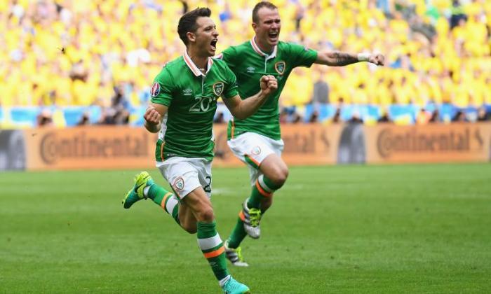 2016年欧元：爱尔兰共和国1-1瑞典 -  Ciaran Clark自己的目标否认了绿色的男孩