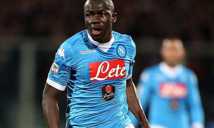 切尔西转移新闻：Blues Face Battle与Carlo Ancelotti's Bayern Munich for Kalidou Koulibaly