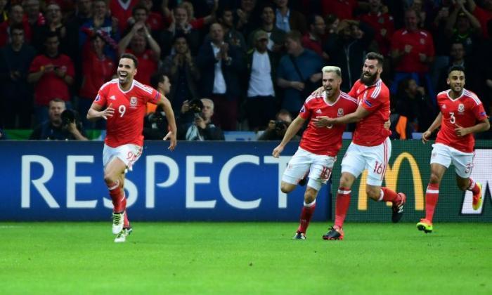 2016年欧元：威尔士3-1比利时：龙喜欢历史悠久的夜晚达到半决赛