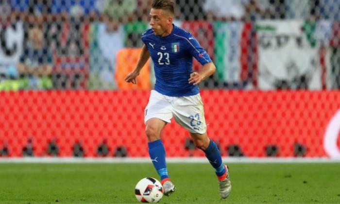 桑德兰转移报告：Emanuele Giaccherini'关闭'Napoli开关