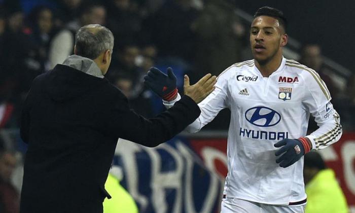 转移报告：Napoli将击败阿森纳签署了Lyon Midfielder Corentin Tolisso