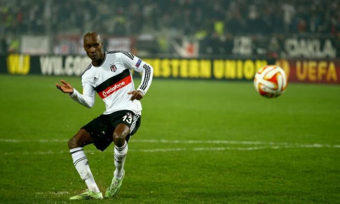 西火腿表竞标Besiktas Midfielder Atiba Hutchinson