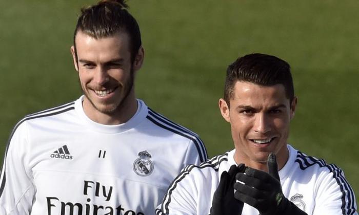 手表：Cristiano Ronaldo V Gareth Bale  - 真正的马德里超级巨星的目标和技能