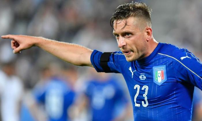 意见一条消息：Napoli签署意大利国际Emanuele Giaccherini从桑德兰