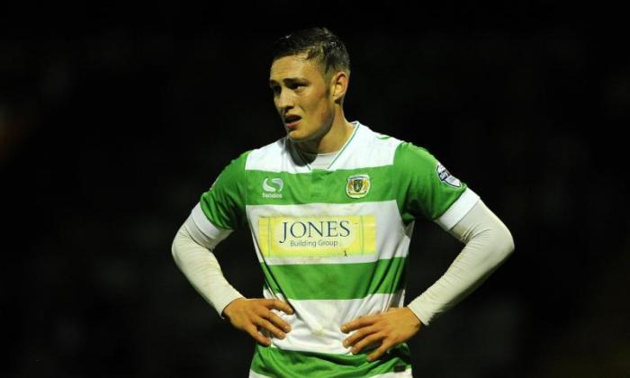年轻的Swansea Defender Connor Roberts在六个月的贷款中加入布里斯托尔群