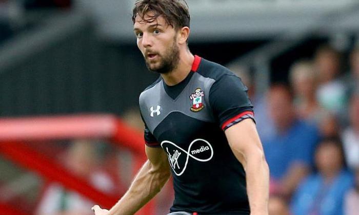 West Brom FC转移新闻：Southampton Striker Jay Rodriguez设置密封贷款行动