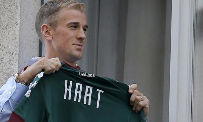 确认的：曼彻斯特城守门员Joe Hart加入Serie一面Torino在贷款中占据了赛季的余额