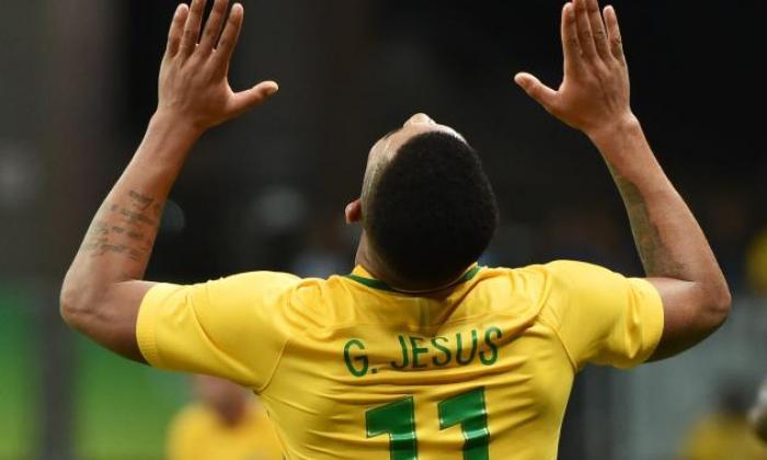 手表：曼彻斯特城Starlet Gabriel耶稣分数为Palmeiras ...并派粉丝疯狂