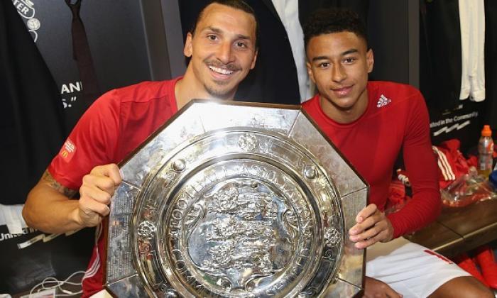 曼彻斯特联队新闻：Jesse Lingard揭示了Zlatan Ibrahimovic Roundhous踢了球员的上拉吧