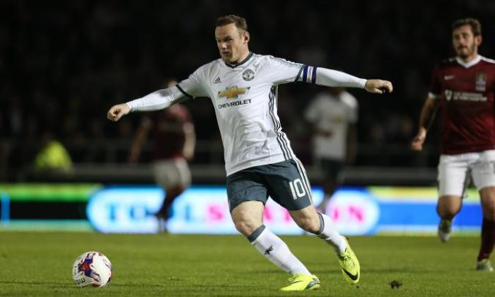 曼彻斯特联队新闻：何塞穆里尼奥声称英格兰批评Wayne Rooney是糟糕的形式