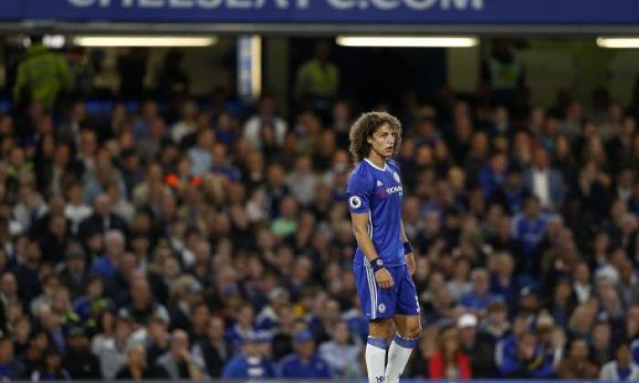 'David Luiz是足球运动员的绝对欺诈 - 切尔西粉丝'无头鸡'的第二首首次亮相