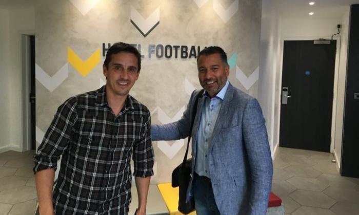 Gary Neville：我的曼彻斯特由Guillem Balague  - 播客主持