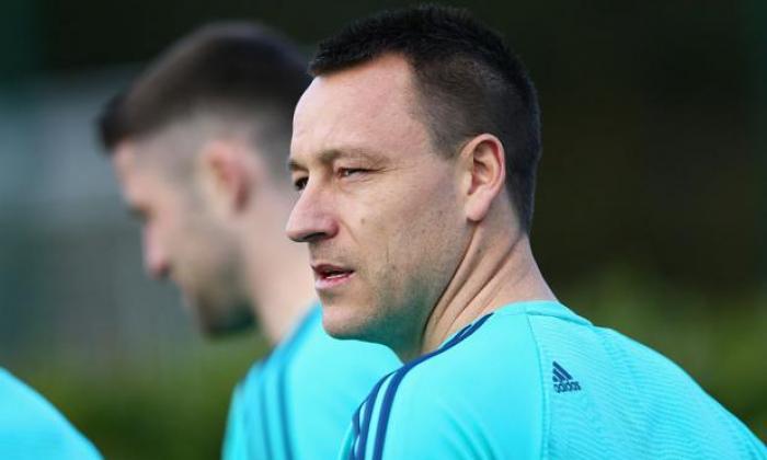 Chelsea Captain John Terry可用于何塞穆里尼奥的斯坦福桥回来与曼联