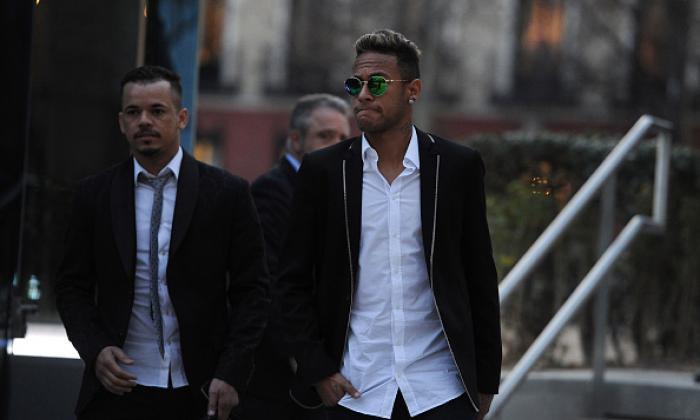 巴塞罗那吸引Neymar腐败试验裁决