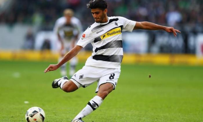 利物浦FC转移新闻：红色准备为中场地区Mahmoud Dahoud举办2500万英镑