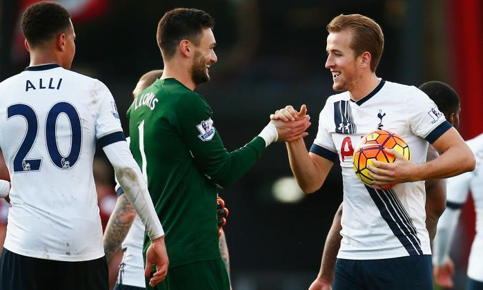 Mauricio Pochettino镇静哈里·凯恩和雨果Lloris Tottenham合同谈判