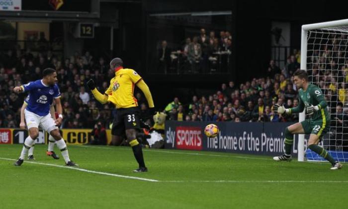 Watford 3-2埃弗顿：Stefano Okaka Brace帮助黄蜂尖锐的太妃糖