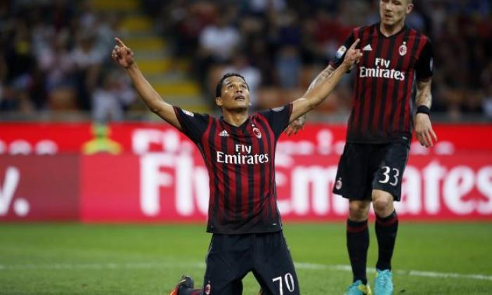 阿森纳FC转移报告：巴塞罗那加入比赛'枪手目标'Carlos Bacca