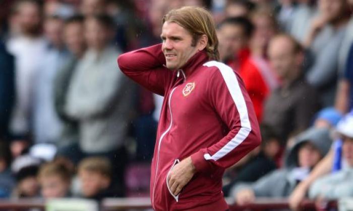 MK Dons Manager搜索：联盟一俱乐部为Hearts Head Coach Robbie Neilson做出官方方法