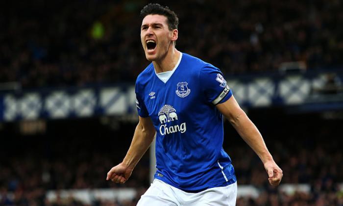 埃弗顿FC新闻：Gareth Barry，Leighton Baines和Mason Holgate标志新的古迪逊公园合同