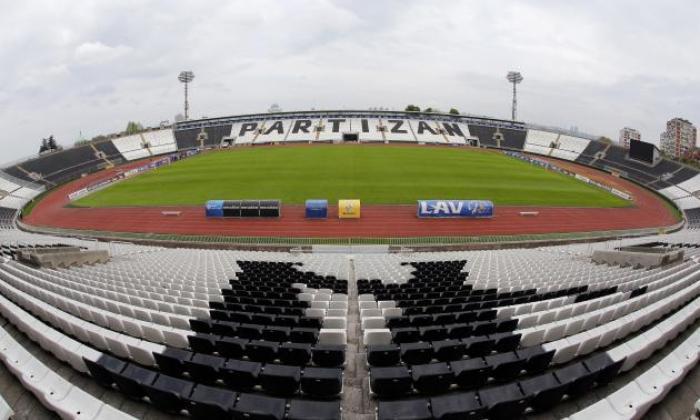 Partizan Belgrade Hand Componions联赛和UEFA禁止UEFA在未付债务上