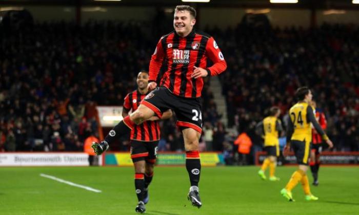 确认的！Bournemouth Winger Ryan Fraser签署了新合同