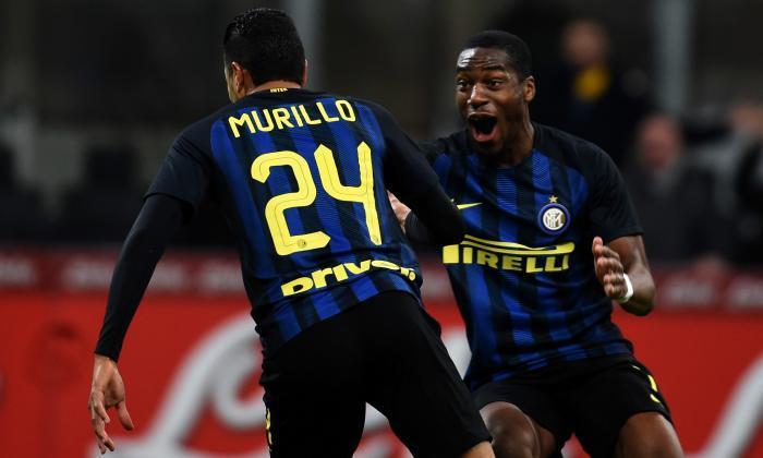 视频：Inter Milan Defender Jeison Murillo分数惊人的自行车踢在Coppa Italia
