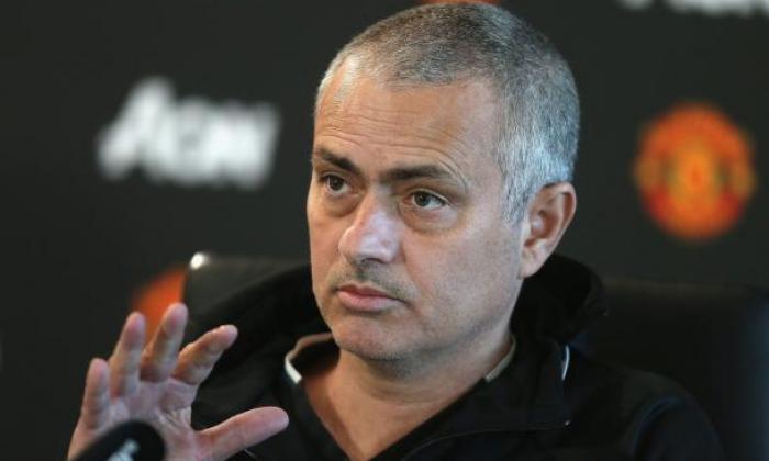 曼联FC新闻：Jose Mourinho揭示了旨在俱乐部恐惧的恐惧