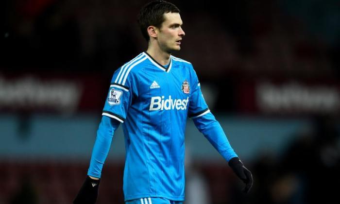 Sunderland Midfielder Adam Johnson在16岁以下的儿童中收取三项性活动的罪行