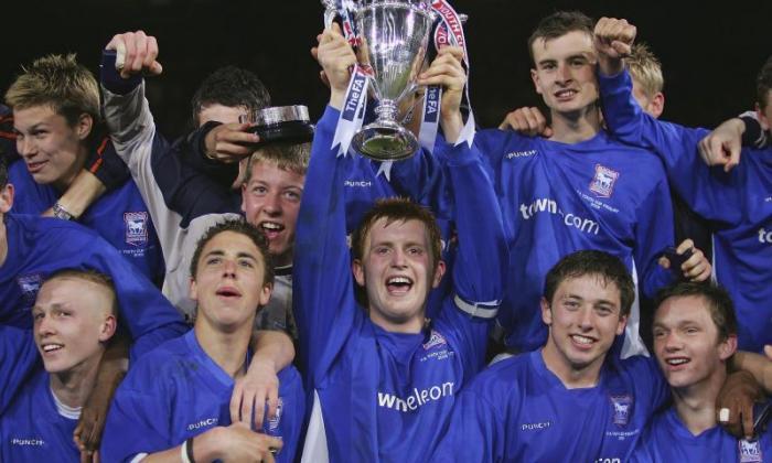 切尔西和男子城市恒星注意：2005年FA青年杯赢家10年的发生了什么