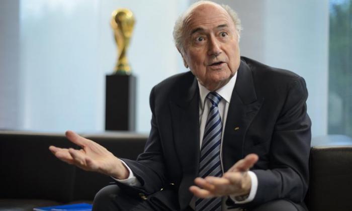 独家 -  SEPP Bloder不归咎于FIFA腐败丑闻，坚持前总统候选人