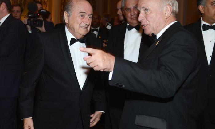 FA主席Greg Dyke：“SEPP Bloder必须作为FIFA总裁”