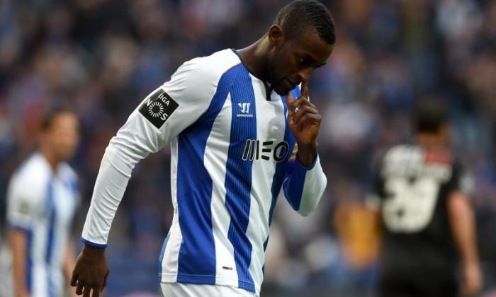 阿森纳转运提升：Porto Striker Jackson Martinez揭示了他尚未决定他的未来