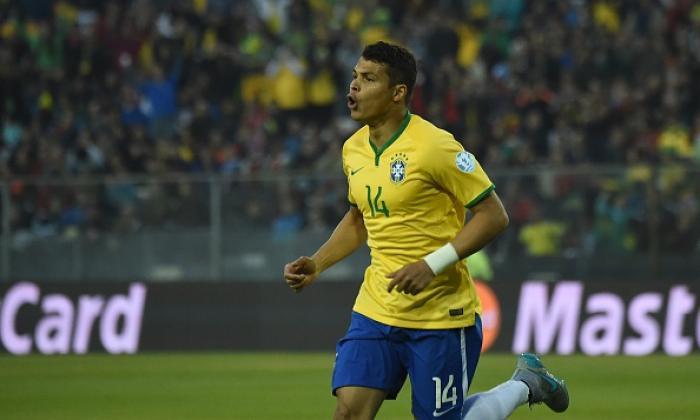 视频：Thiago Silva的巴西街对阵委内瑞拉2015年的委内瑞拉