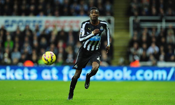 Newcastle Midfielder Sammy Ameobi加入了贷款的冠军侧卡迪夫