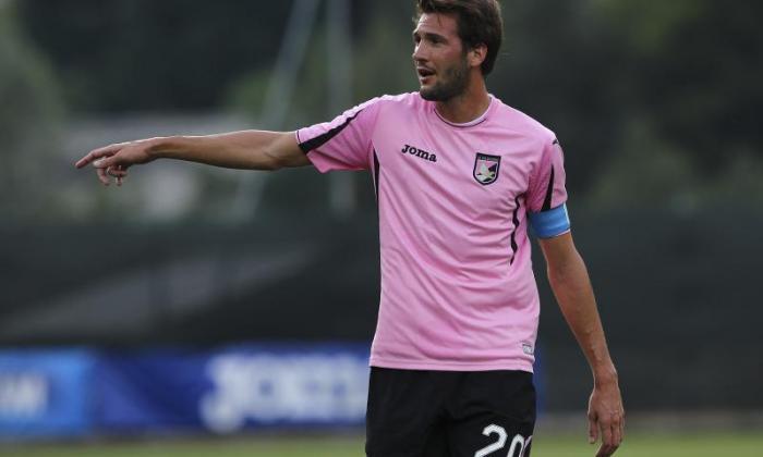 南安普敦和托特纳姆警告off Palermo Playmaker Franco Vazquez