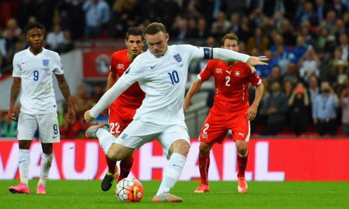 博比爵士斯卡尔顿爵士：英格兰纪录持有人Wayne Rooney将继续得分