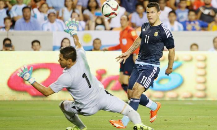 视频：阿根廷7-0玻利维亚：塞尔吉奥aguero的所有目标都获得了两个并有助于三个