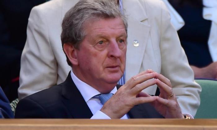 Roy Hodgson推迟了英格兰队宣布2016年欧元的资格赛，直到周日