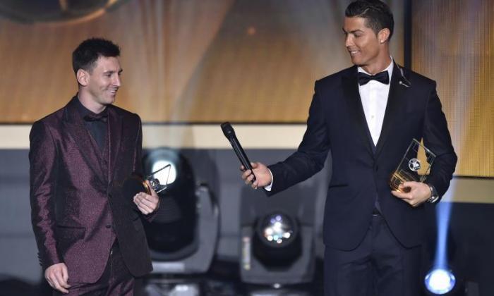 Cristiano Ronaldo V Lionel Messi：随着粉丝争论谁是最好的，战斗是一种新的扭曲