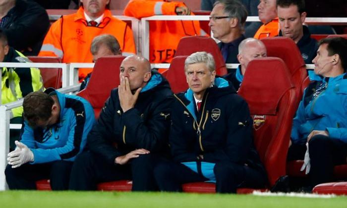 Arsenal Legend告诉Talksport，独家 - 阿尔森温格与他的团队“非常沮丧”