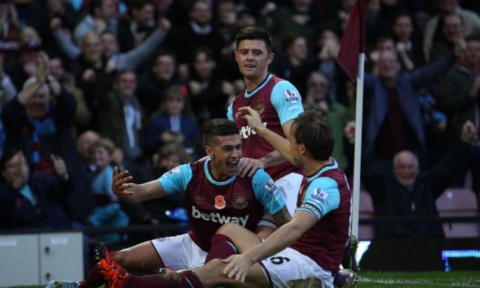 西汉火腿中场地区Mark Noble Hails Manuel Lanzini's开始upton Park Career