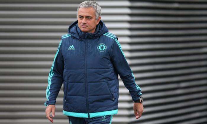 Jose Mourinho可以让皇家马德里在明年夏天回归，主席Ramon Calderon告诉Talksport