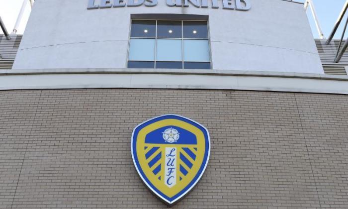 LEEDS联合支持者的信任爆炸们在触摸'冠军俱乐部之后，他们提高了火柴票价由于“馅饼税”而增加